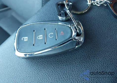 2021 Chevrolet Trailblazer Fwd Lt z USA, uszkodzony, nr VIN KL79MPS28MB113849